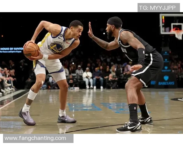 勇士与76人精彩对决集锦回顾展现篮球魅力与激情碰撞 勇士与76人精彩对决集锦回顾展现篮球魅力与激情碰撞